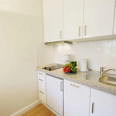 Klaus-groth-str-2-wohnung-07 Apartamento *