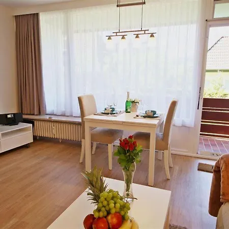 Klaus-groth-str-2-wohnung-07 Apartamento *