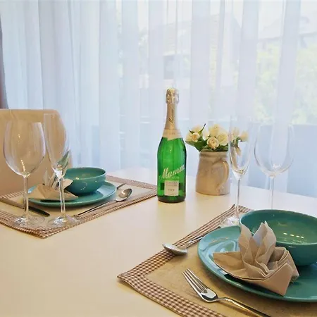 Klaus-groth-str-2-wohnung-07 *